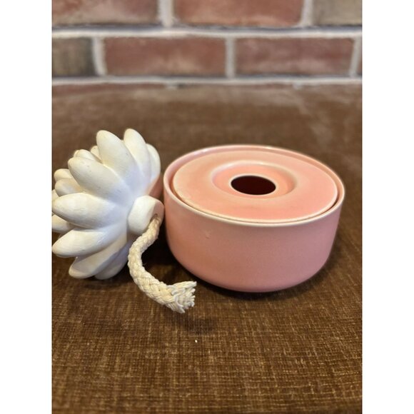 Ceramic Succulent Oil Diffuser With Pink Base & Rope Wick - Picture 2 of 5